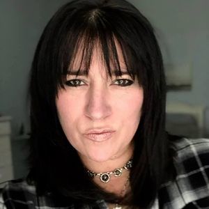 Meet your Posher, Sandy